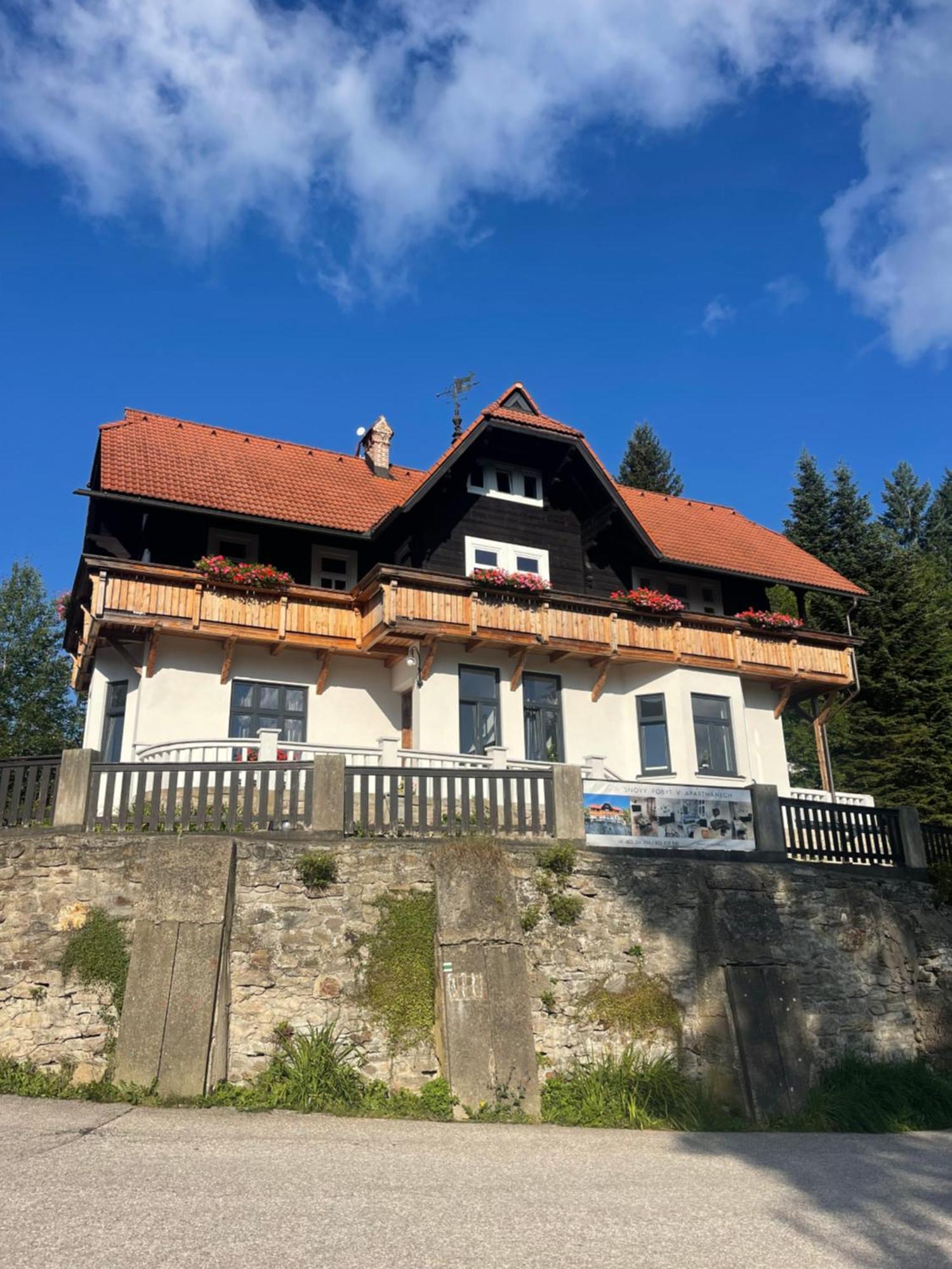 Apartmanovy Dum Jansky Sen Johannisbad Exterior foto